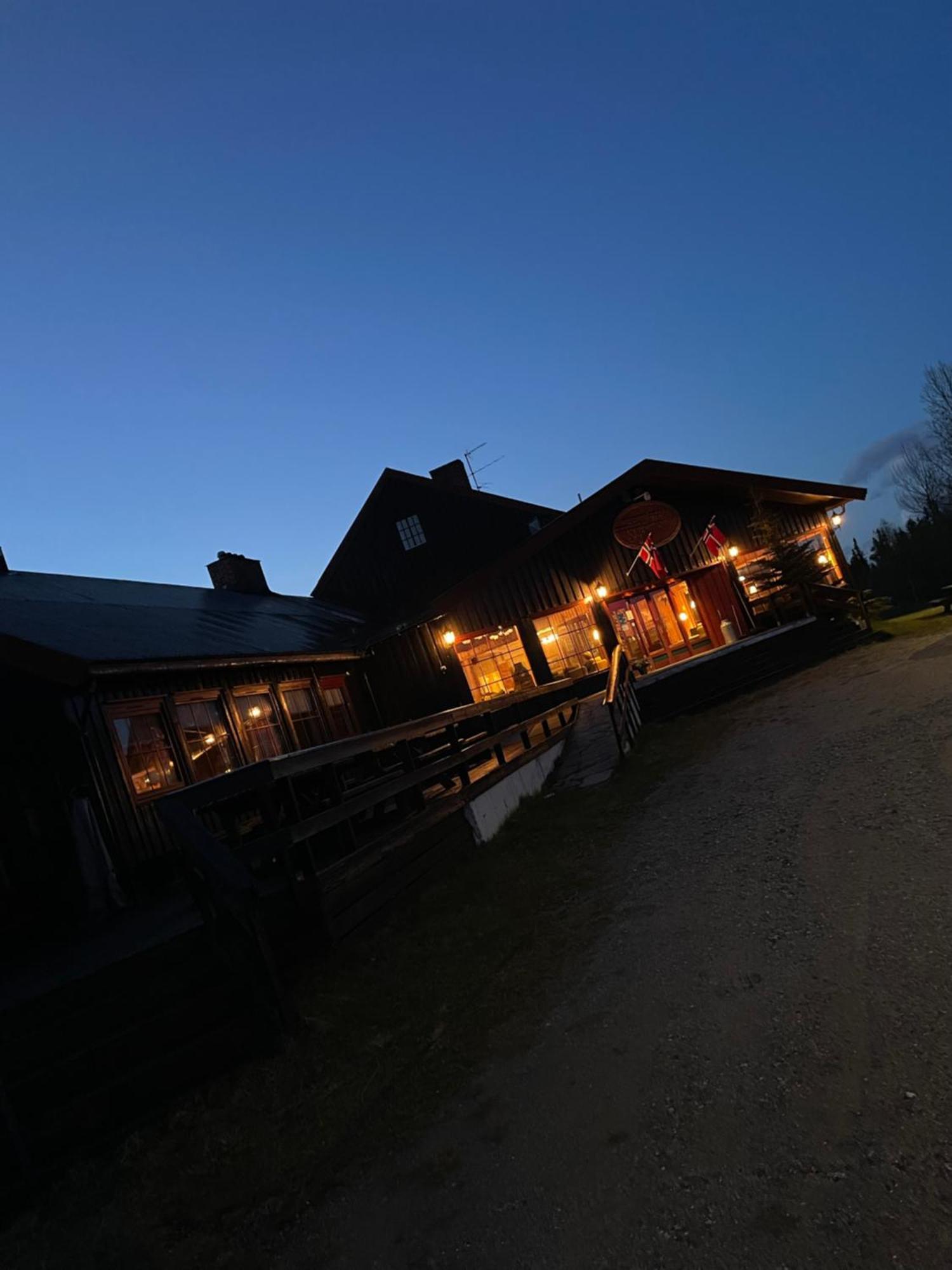 Skjerdingen Hoyfjellshotell Ringebu Ostfjell Экстерьер фото